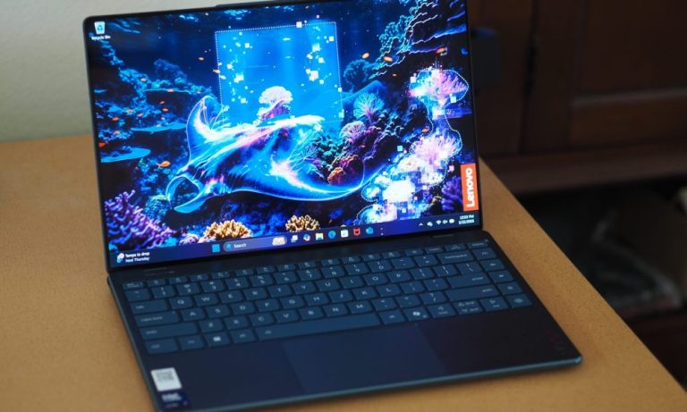 Laptop Lenovo yang Luar Biasa, Tangguh, Stylish, dan Dapat Menyaingi MacBook Air