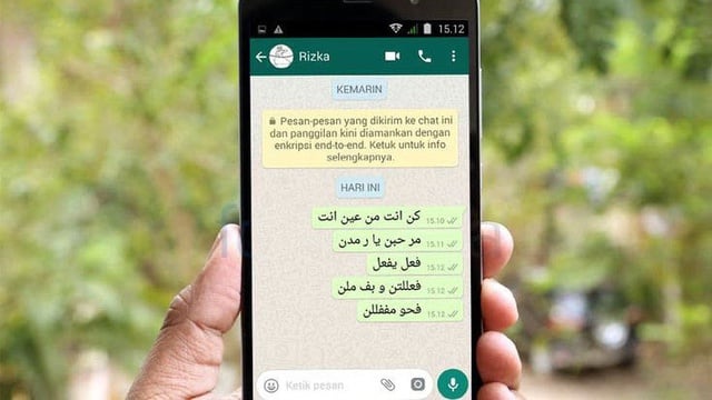 https://eparrphepavacuum.com/mobile/inilah-cara-membuat-tulisan-arab-di-whatsapp-di-hp-android-dan-iphone/