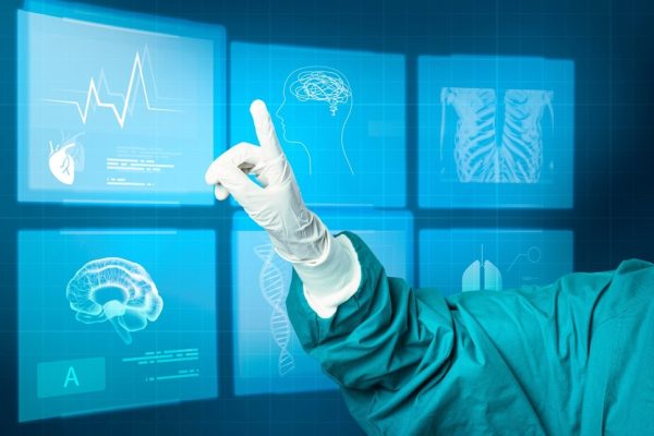 Perkembangan Teknologi Kesehatan di Era Digital, Meningkatkan Akses dan Efisiensi